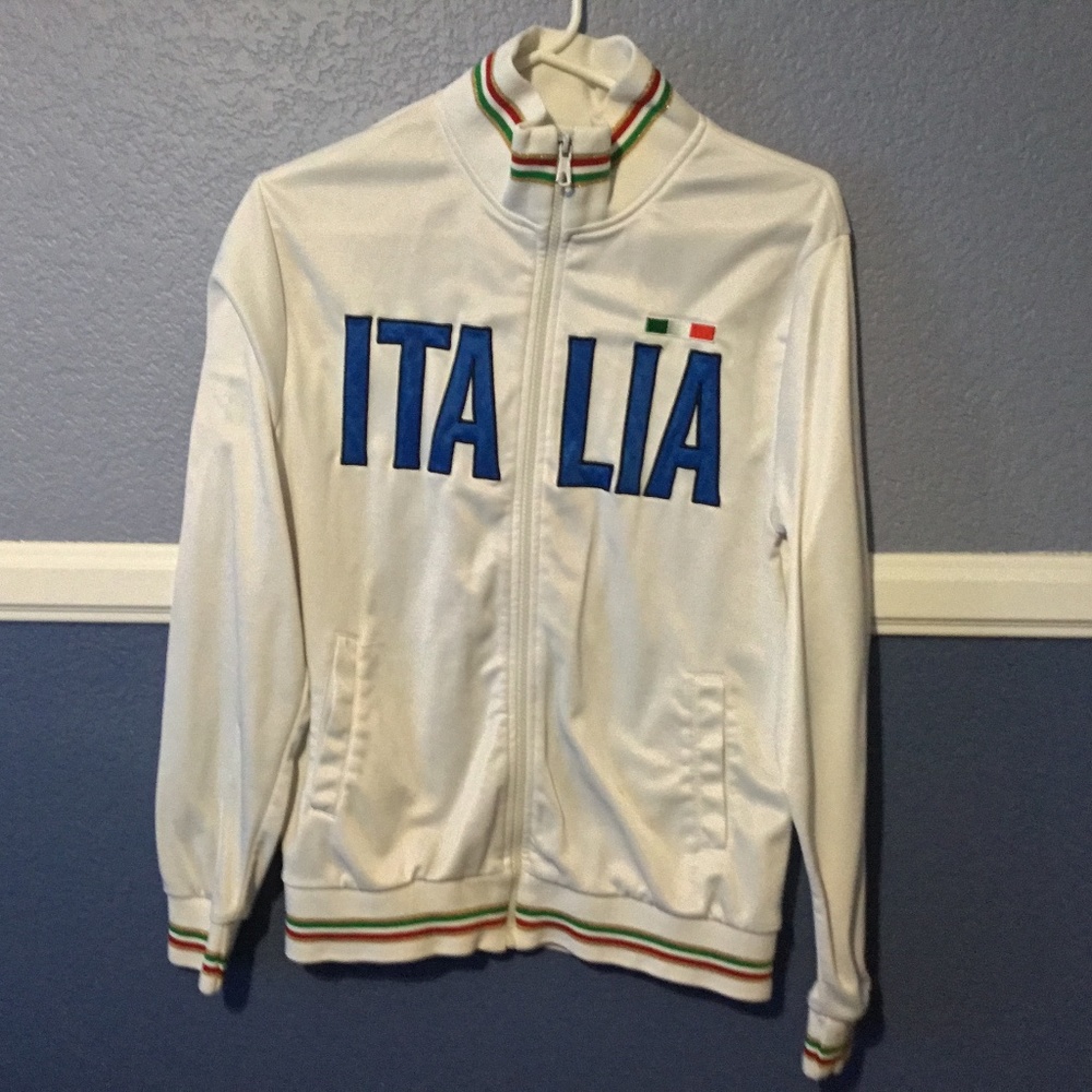 Silk white Italia zip up jacket.